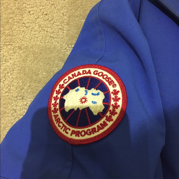 Royal blue canada goose jacket - Picture 6 of 8